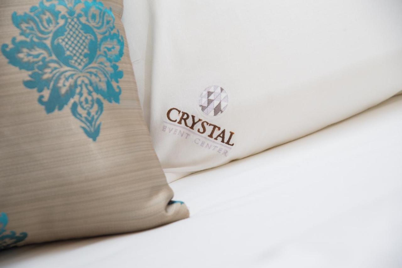 Hotel Crystal Pecinci Extérieur photo